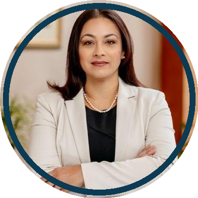 Luz Ramirez headshot
