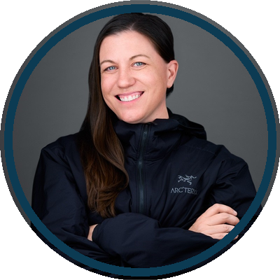 Rachel Davis headshot